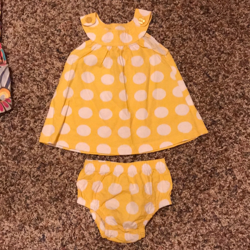 VGUC yellow and white polka dot dress w/ bloomers!